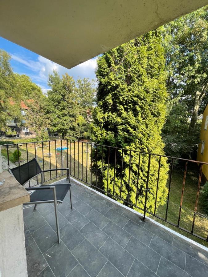 Estrella24 Living Rooms Berlin Герне Екстер'єр фото